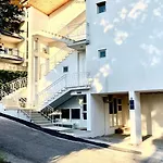 Biser Apartment